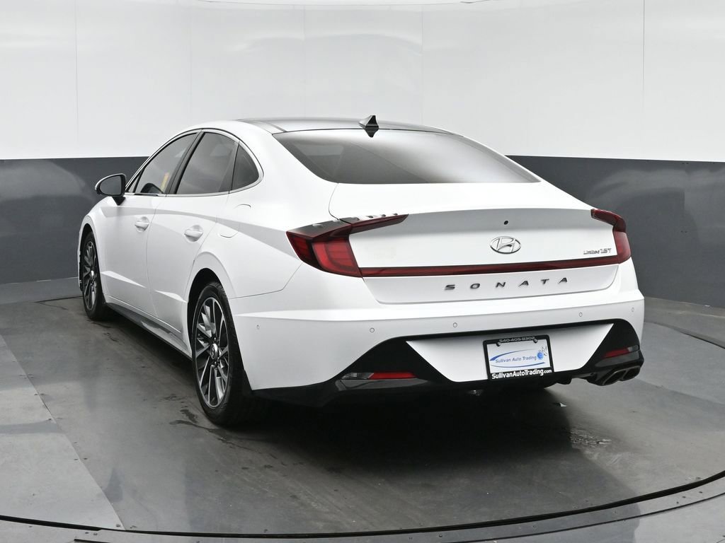 Used 2023 Hyundai Sonata Limited w/ Preferred Accessory Package FWD image 5