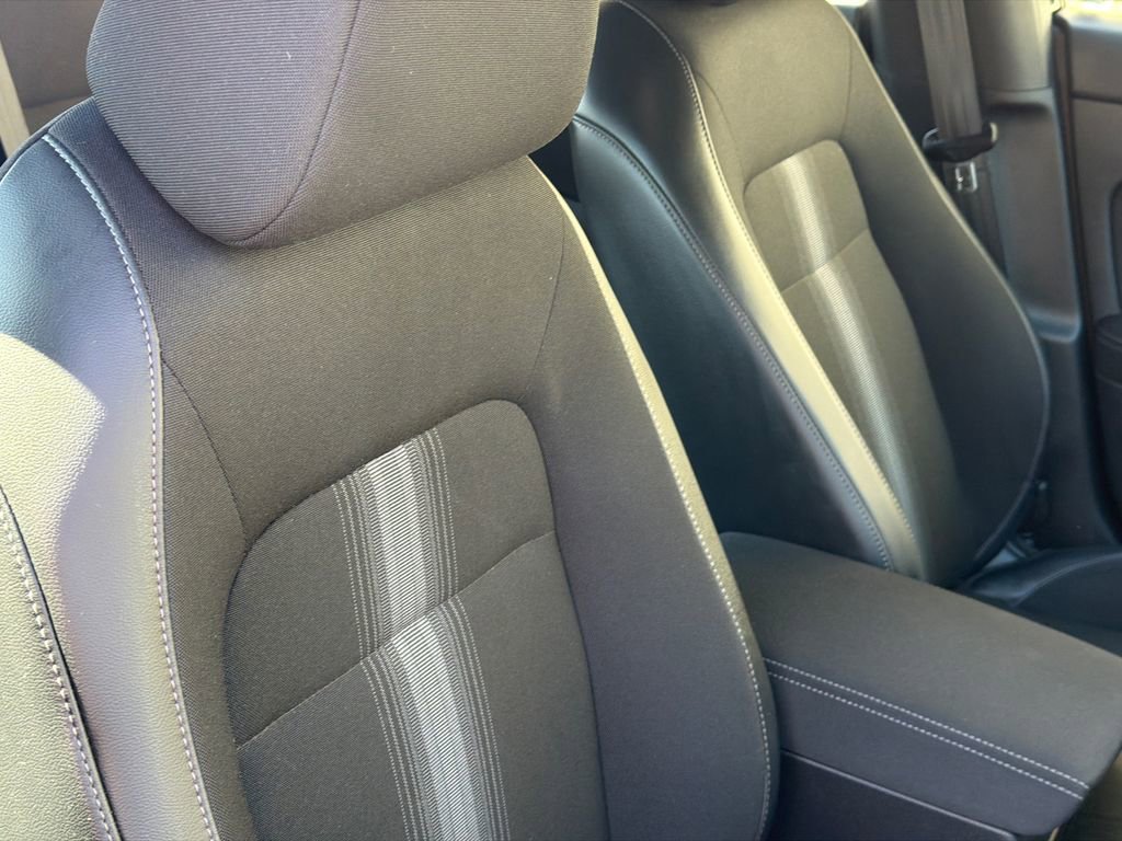 Used 2023 Honda Civic Sport image 9