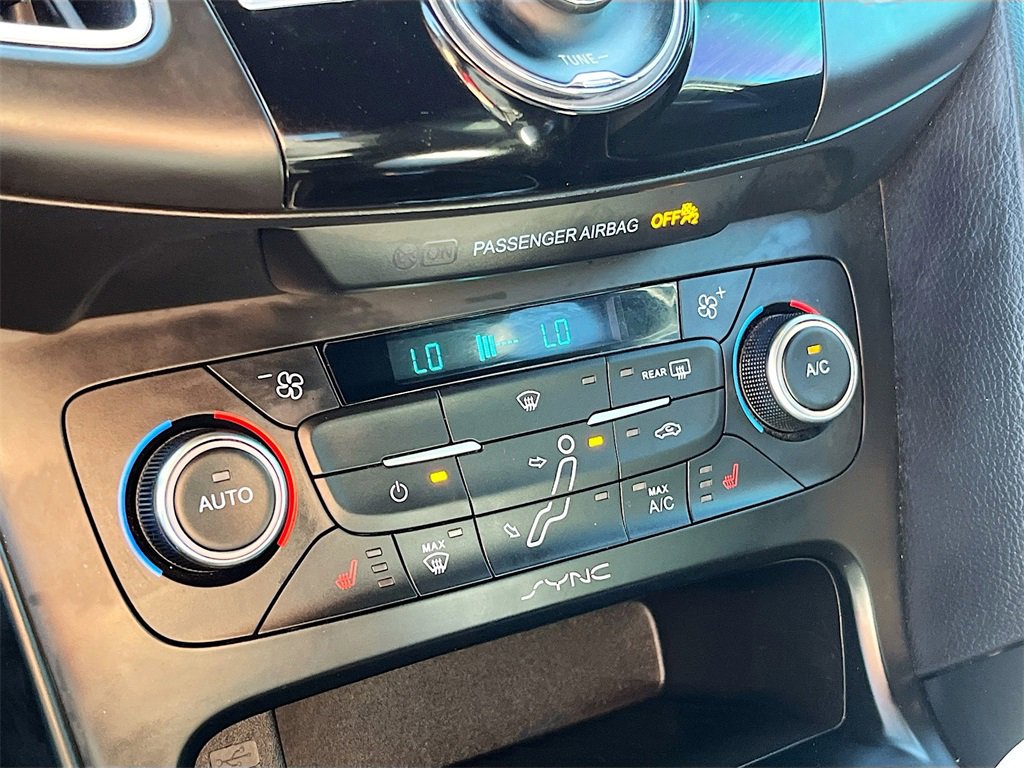 Used 2017 Ford Focus RS image 16