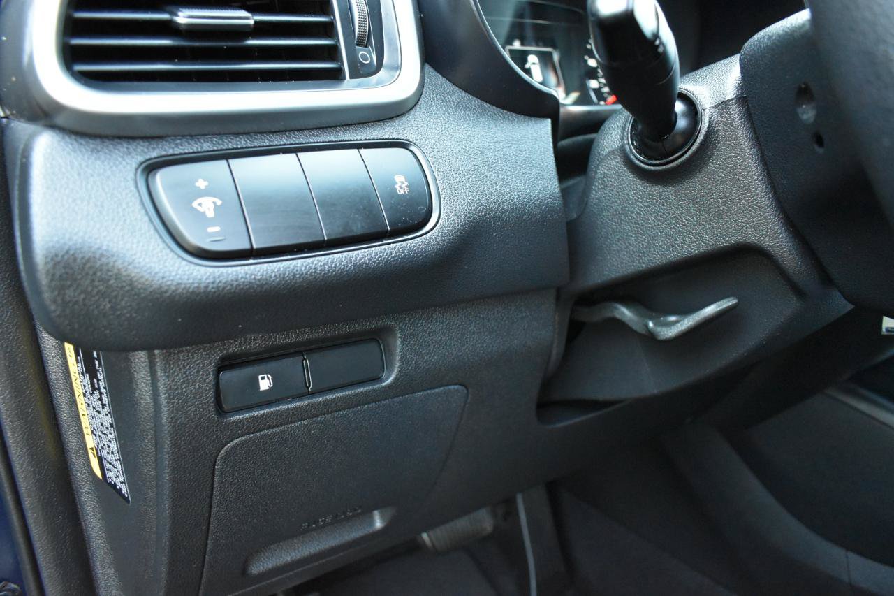 Used 2016 Kia Sorento FWD image 43