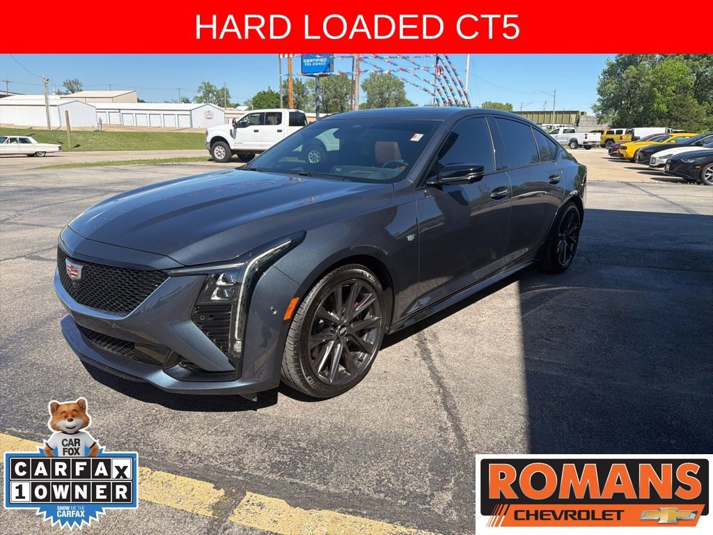 Used 2025 Cadillac CT5 Sport RWD image 7