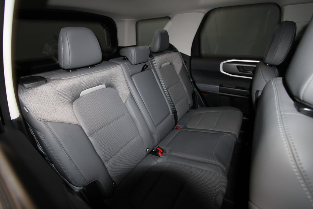 Used 2025 Ford Bronco Sport Badlands AWD/4WD image 26
