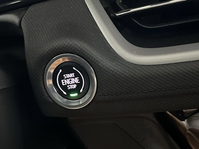 Certified 2024 Chevrolet TrailBlazer LT w/ LT Cold Weather Package AWD/4WD image 17