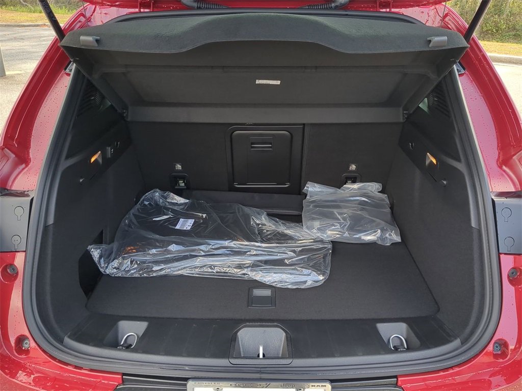 New 2025 Dodge Hornet R/T w/ R/T Blacktop Package image 13