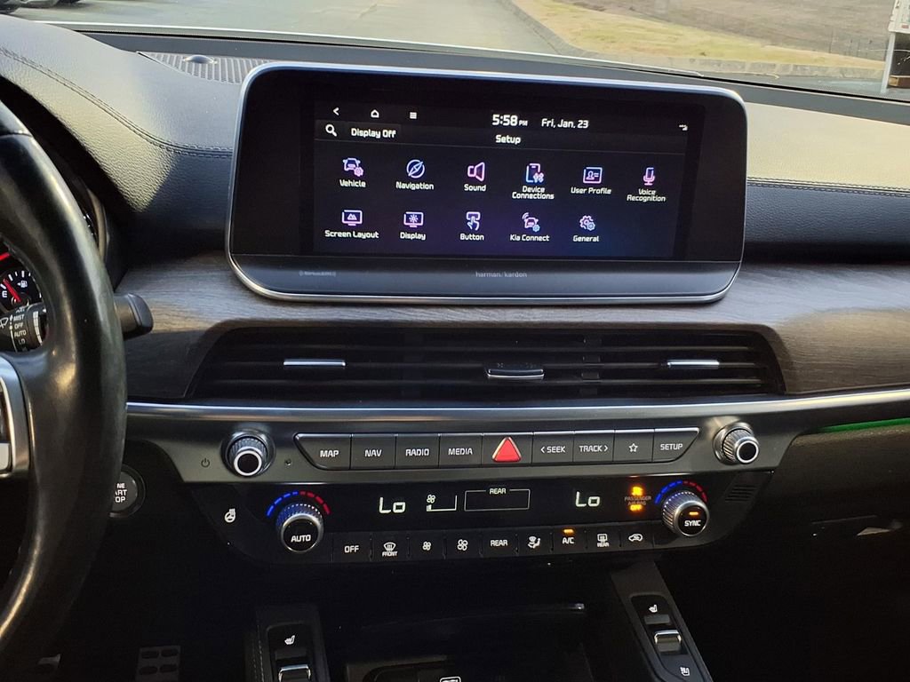 Used 2021 Kia Telluride SX w/ SX Prestige Package image 16