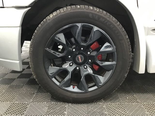 Used 2023 GMC Savana 2500 image 15