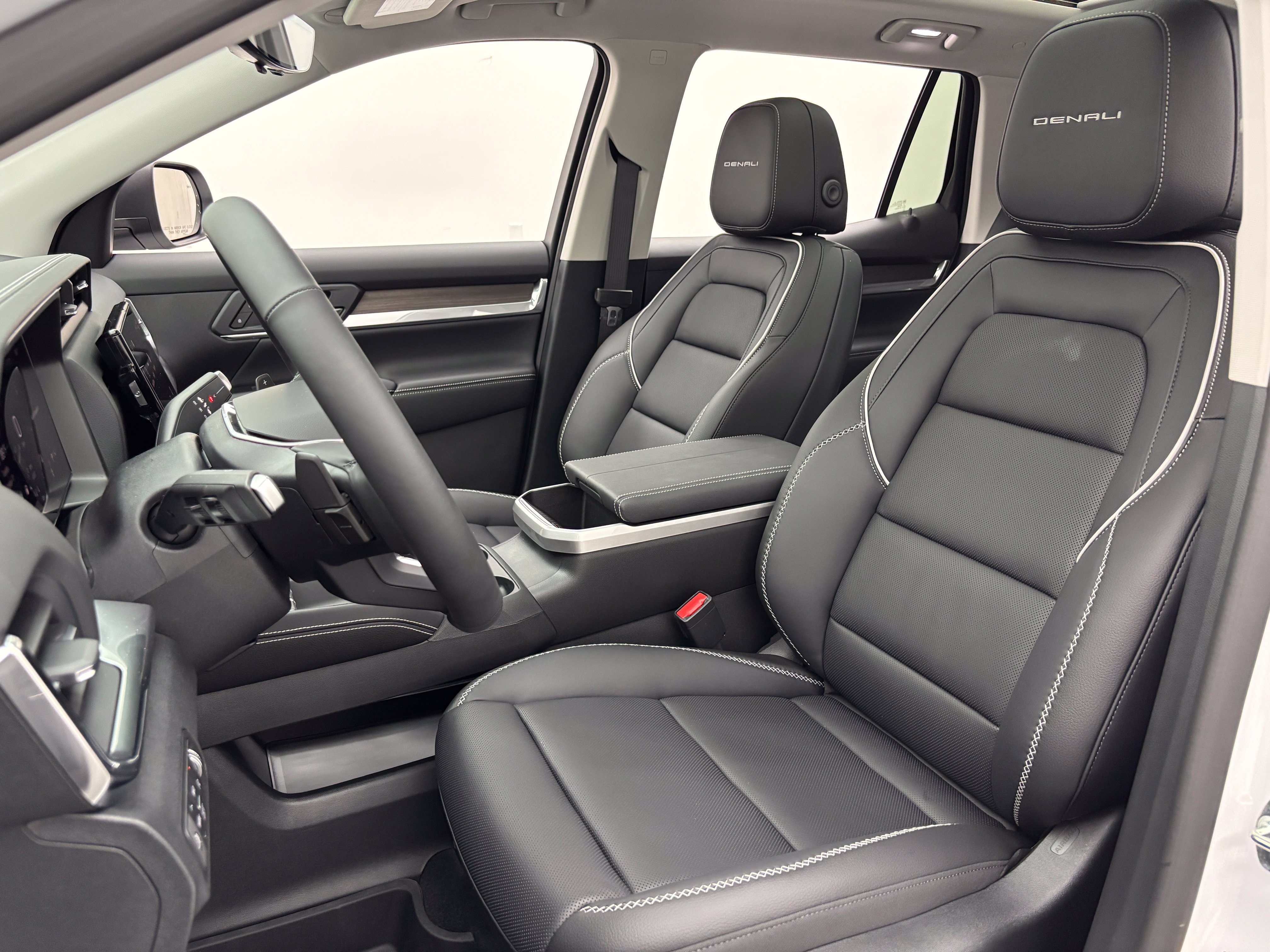 New 2027 GMC Terrain Denali w/ LPO, Floor Liner Package AWD/4WD image 20