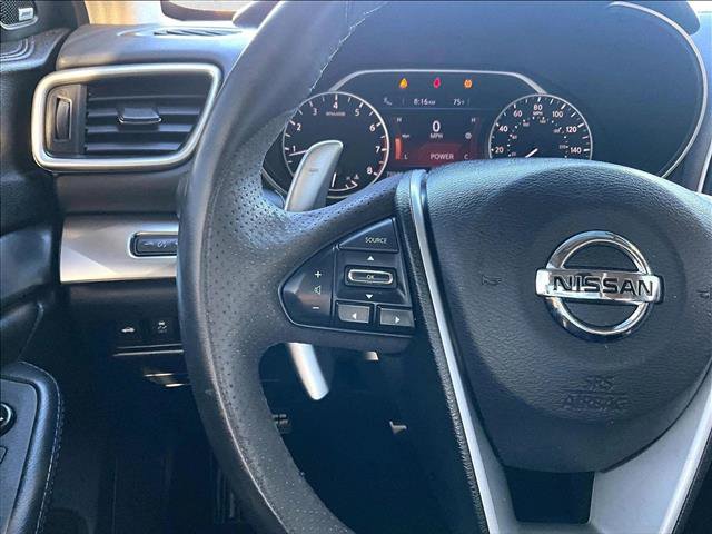 Used 2017 Nissan Maxima SR w/ Midnight Edition FWD image 18
