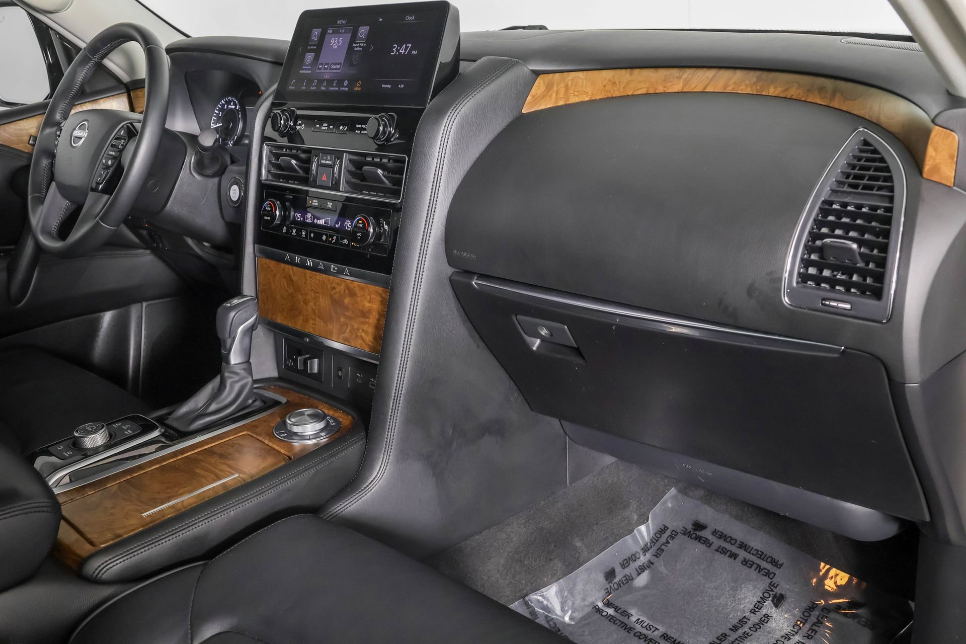 Used 2021 Nissan Armada SL w/ Captain's Chairs Package AWD/4WD image 47