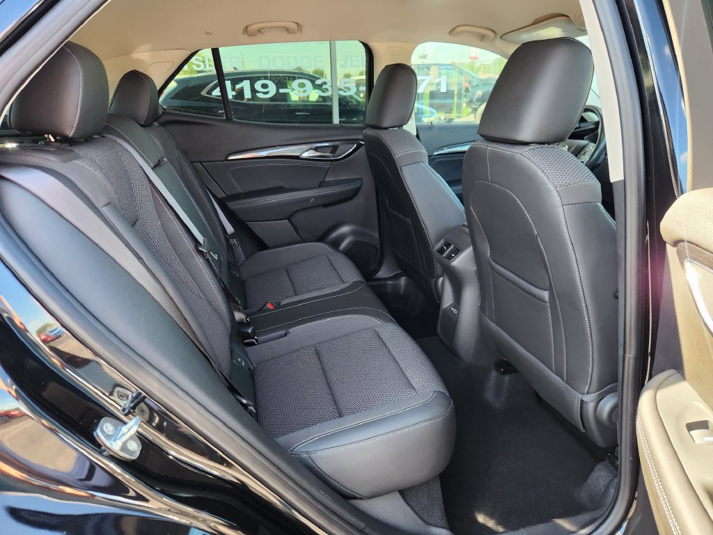 Used 2023 Buick Envision Preferred FWD image 12