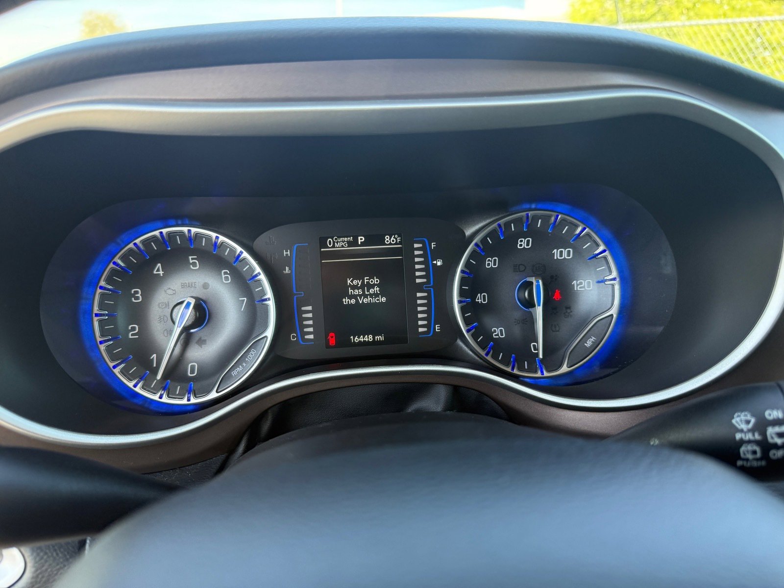 Used 2022 Chrysler Voyager LX image 15