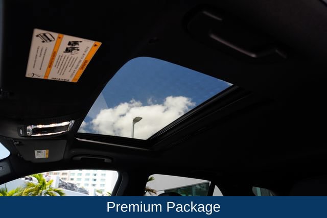 Used 2021 Mercedes-Benz GLE 350 4MATIC w/ Premium Package image 6