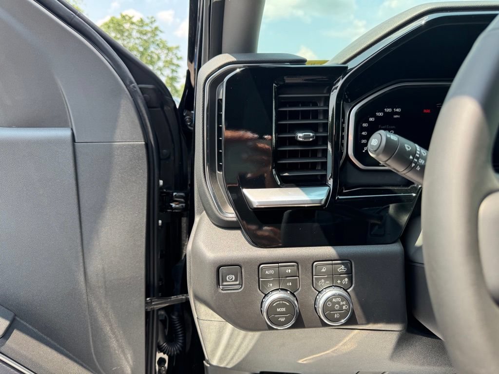 New 2026 GMC Sierra 1500 SLT w/ SLT Premium Plus Package AWD/4WD image 14