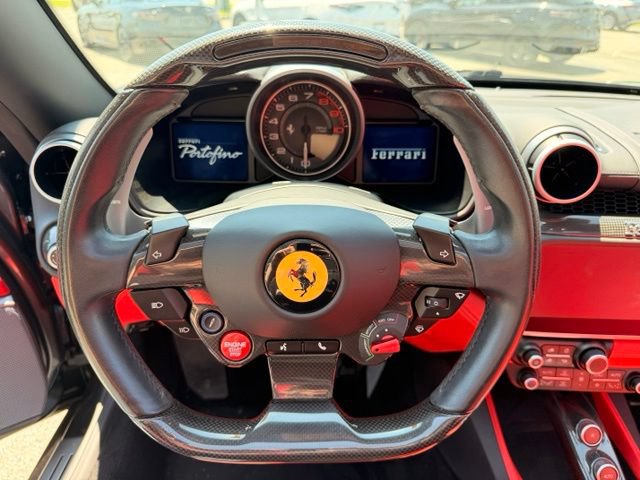 Used 2020 Ferrari Portofino RWD image 19