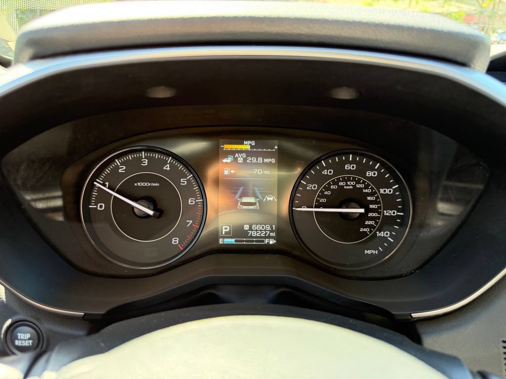 Used 2018 Subaru Impreza 2.0i Premium w/ Eyesight & BSD & Rcta AWD/4WD image 21