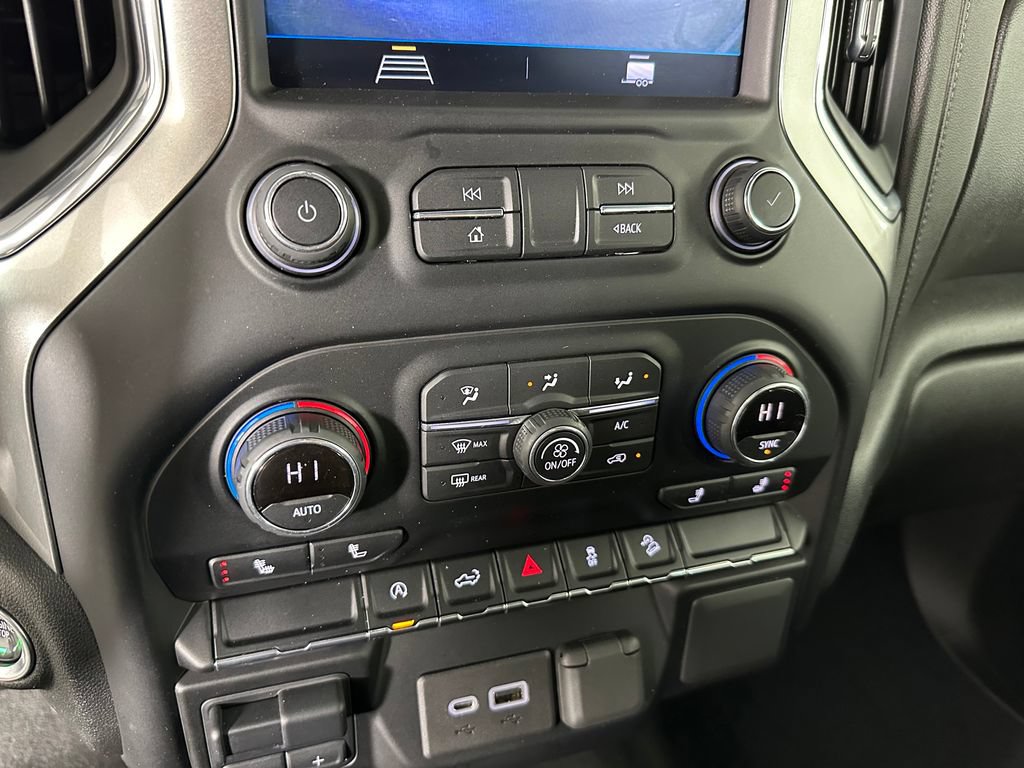 Used 2021 Chevrolet Silverado 1500 RST w/ Z71 Off-Road Package AWD/4WD image 20