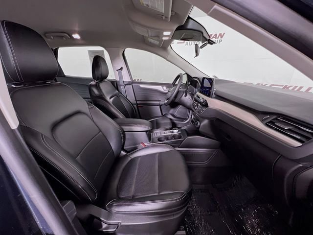 Used 2022 Ford Escape SEL image 39