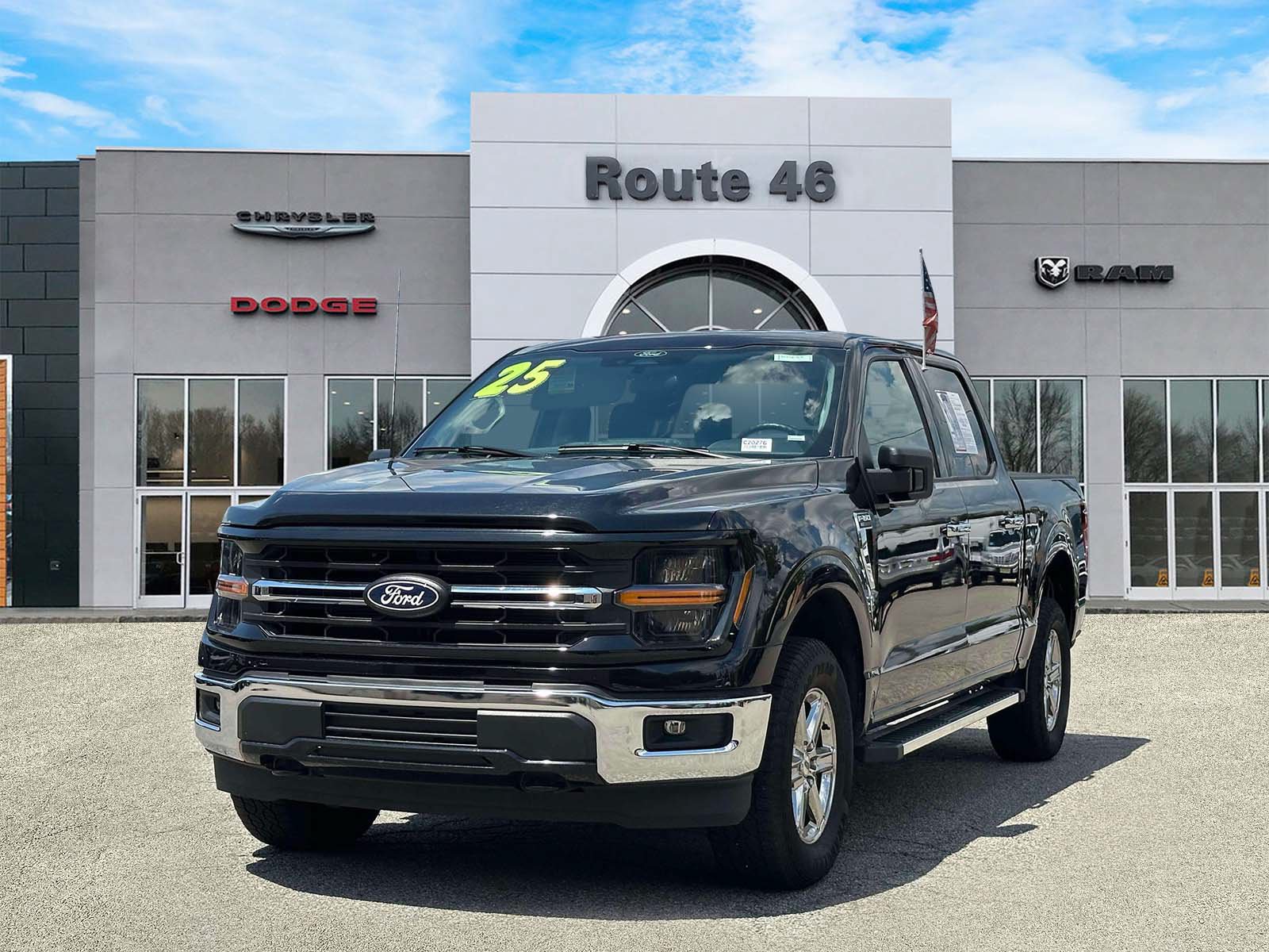 Used 2025 Ford F150 XLT w/ Equipment Group 301A Standard AWD/4WD image 2