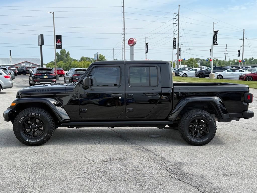 Used 2021 Jeep Gladiator Sport AWD/4WD image 4