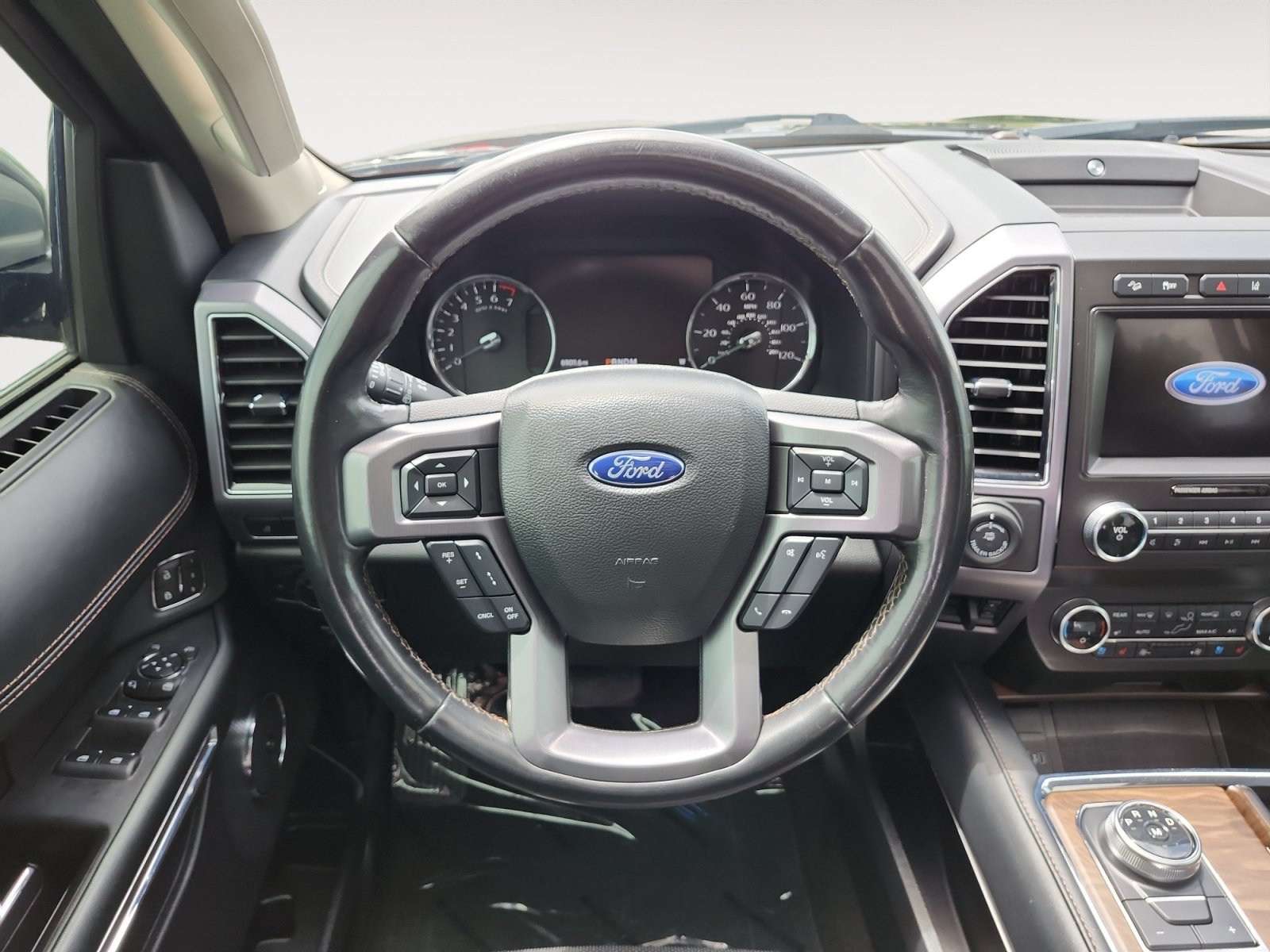 Used 2020 Ford Expedition Platinum AWD/4WD image 12