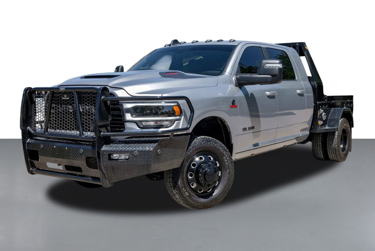 Used 2024 RAM 3500 Laramie w/ Night Edition image 4