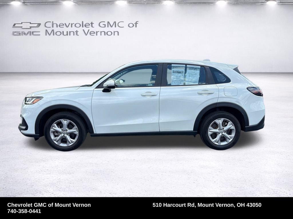 Used 2023 Honda HR-V LX image 2