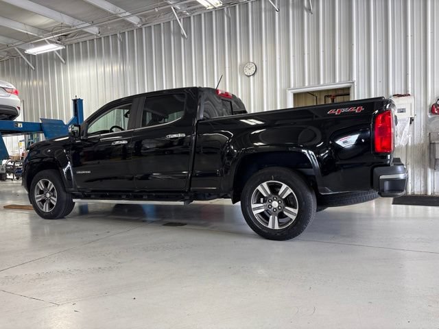 Used 2018 Chevrolet Colorado LT w/ Luxury Package, Chrome AWD/4WD image 3