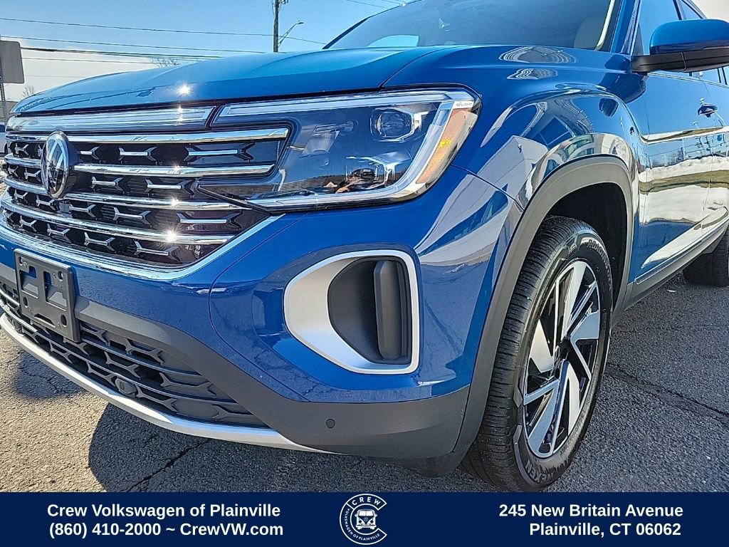 Certified 2025 Volkswagen Atlas SEL image 24