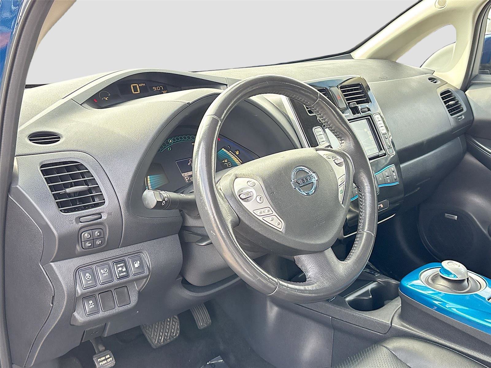 Used 2017 Nissan Leaf SL w/ Premium Package FWD image 9