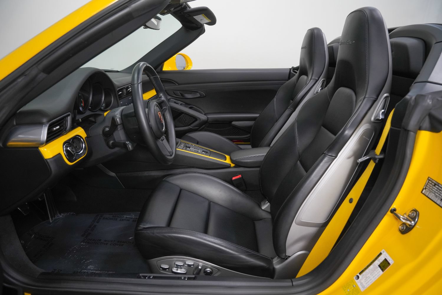 Used 2019 Porsche 911 Speedster RWD image 39