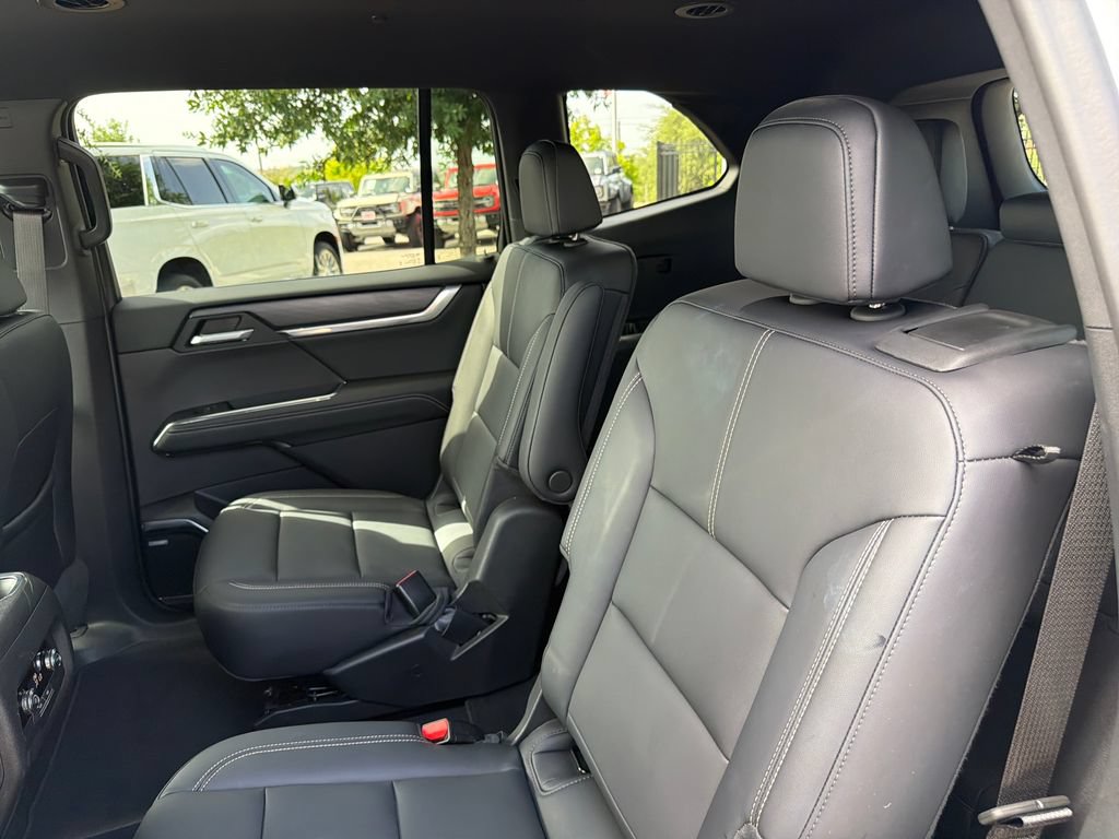 Used 2024 GMC Acadia Elevation w/ Black Edition FWD image 36