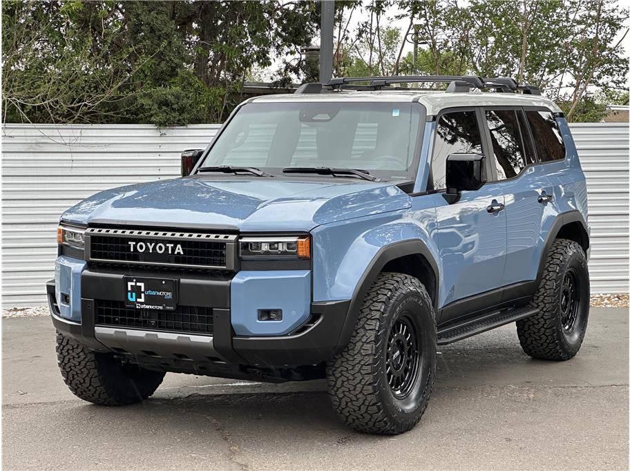 Used 2025 Toyota Land Cruiser w/ Premium Package AWD/4WD image 6