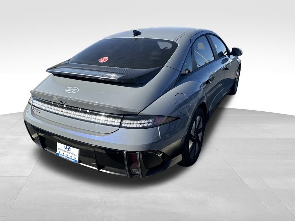 New 2025 Hyundai Ioniq 6 SE image 4