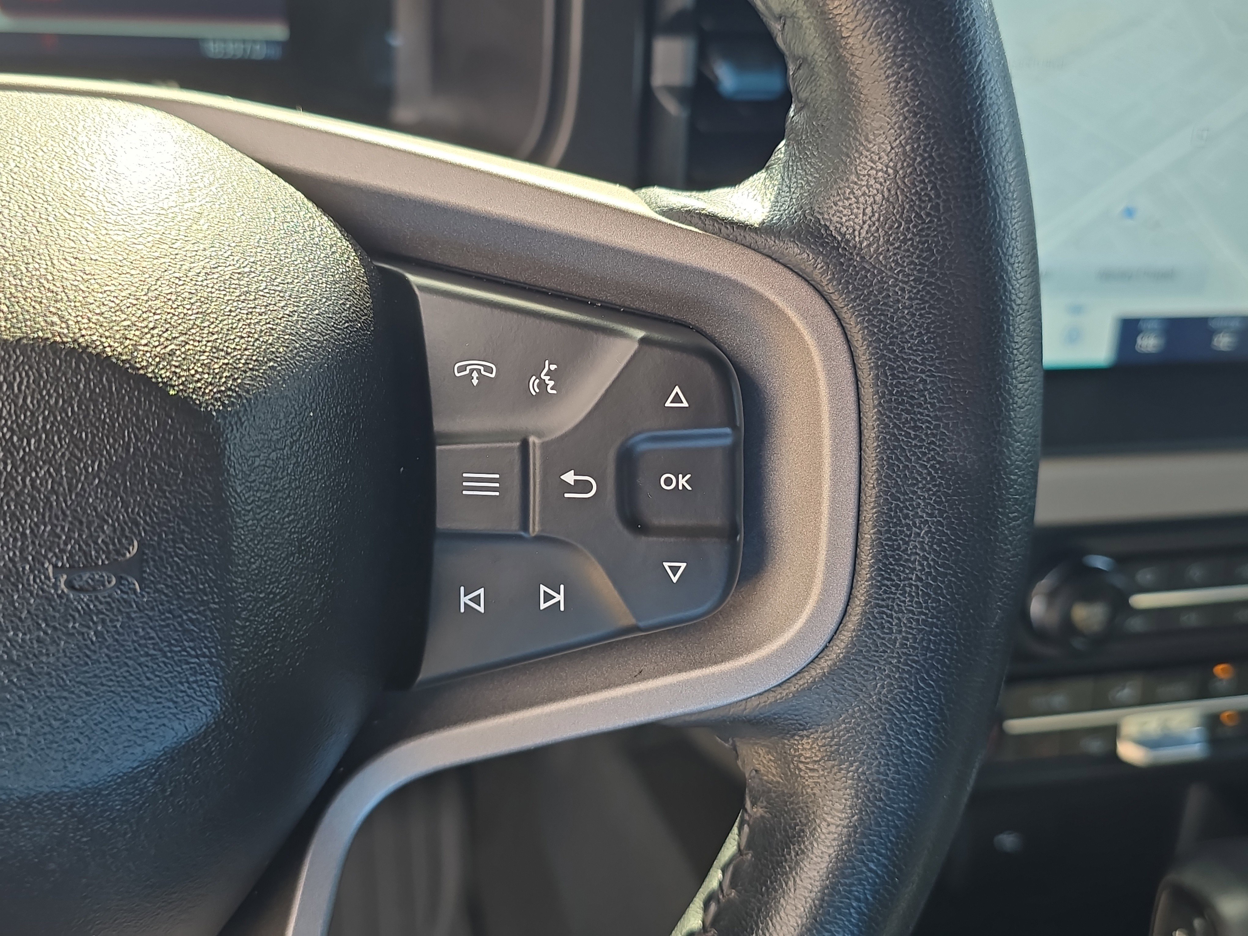 Used 2023 Ford Bronco Wildtrak image 29