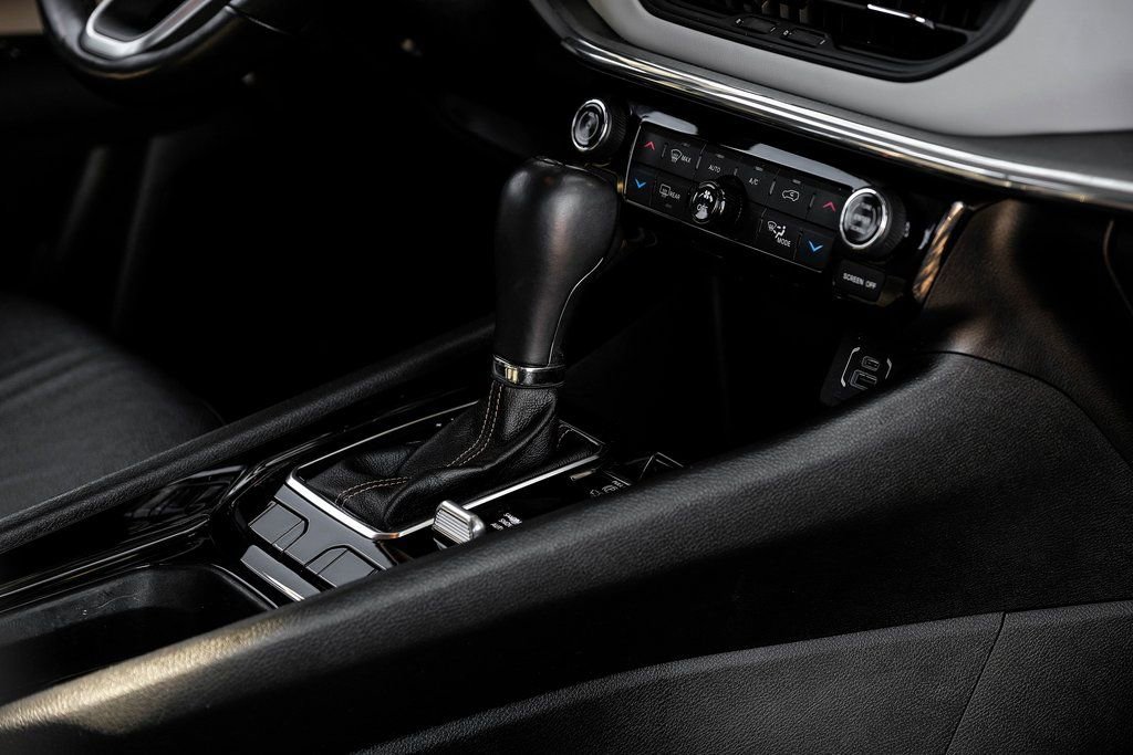 Used 2022 Jeep Compass Limited image 32