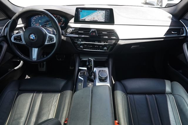 Used 2020 BMW M550i xDrive AWD/4WD image 2