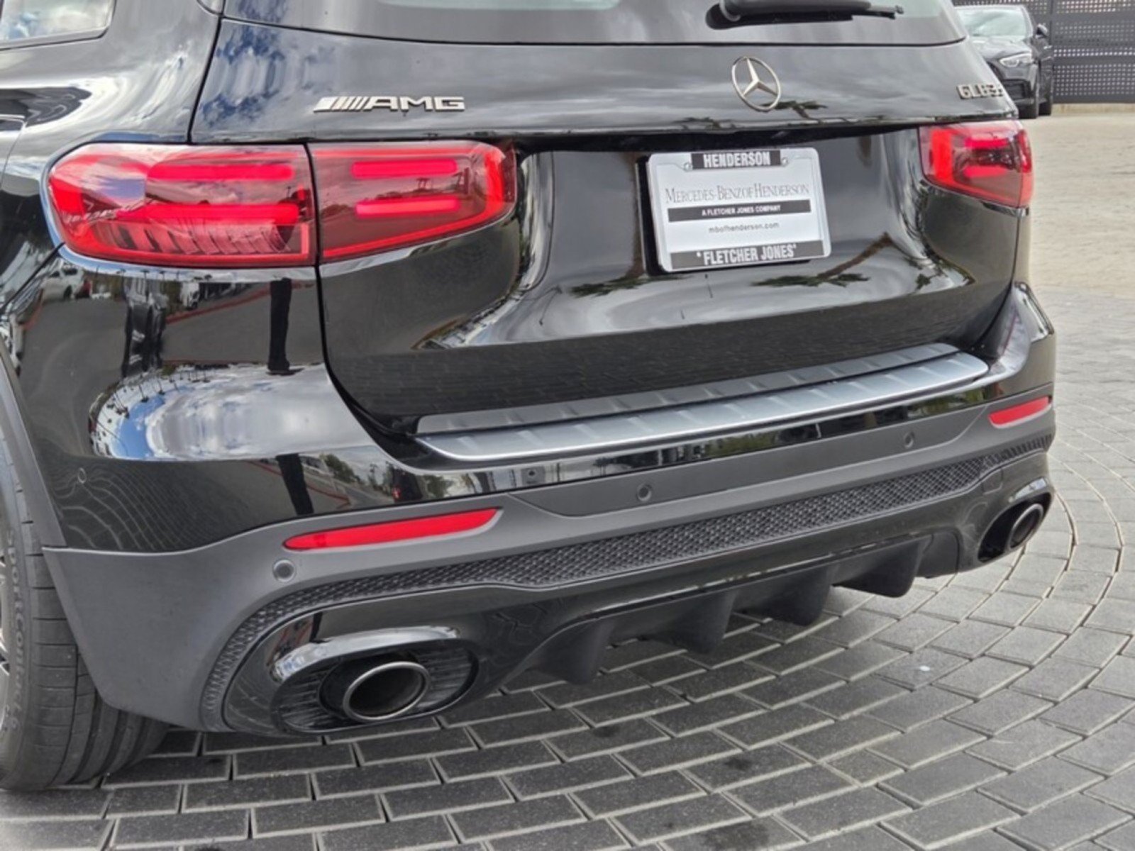 Certified 2026 Mercedes-Benz GLB 35 AMG 4MATIC image 4