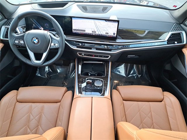 Used 2025 BMW X5 sDrive40i w/ Premium Package image 14