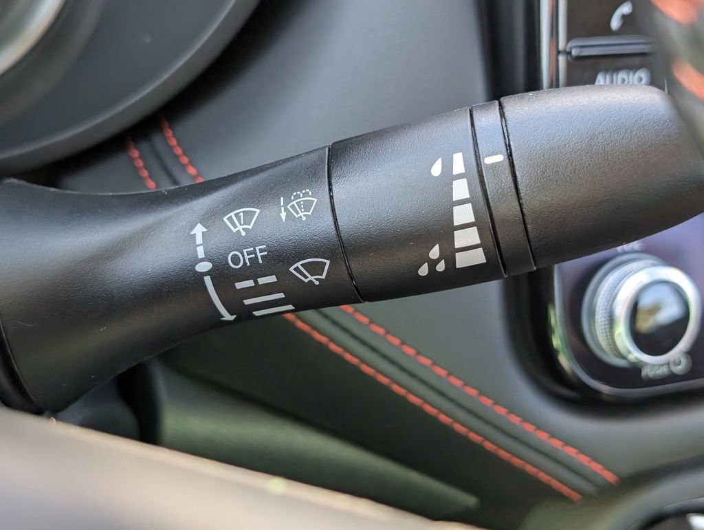 New 2025 Nissan Versa SR w/ Trunk Package image 26