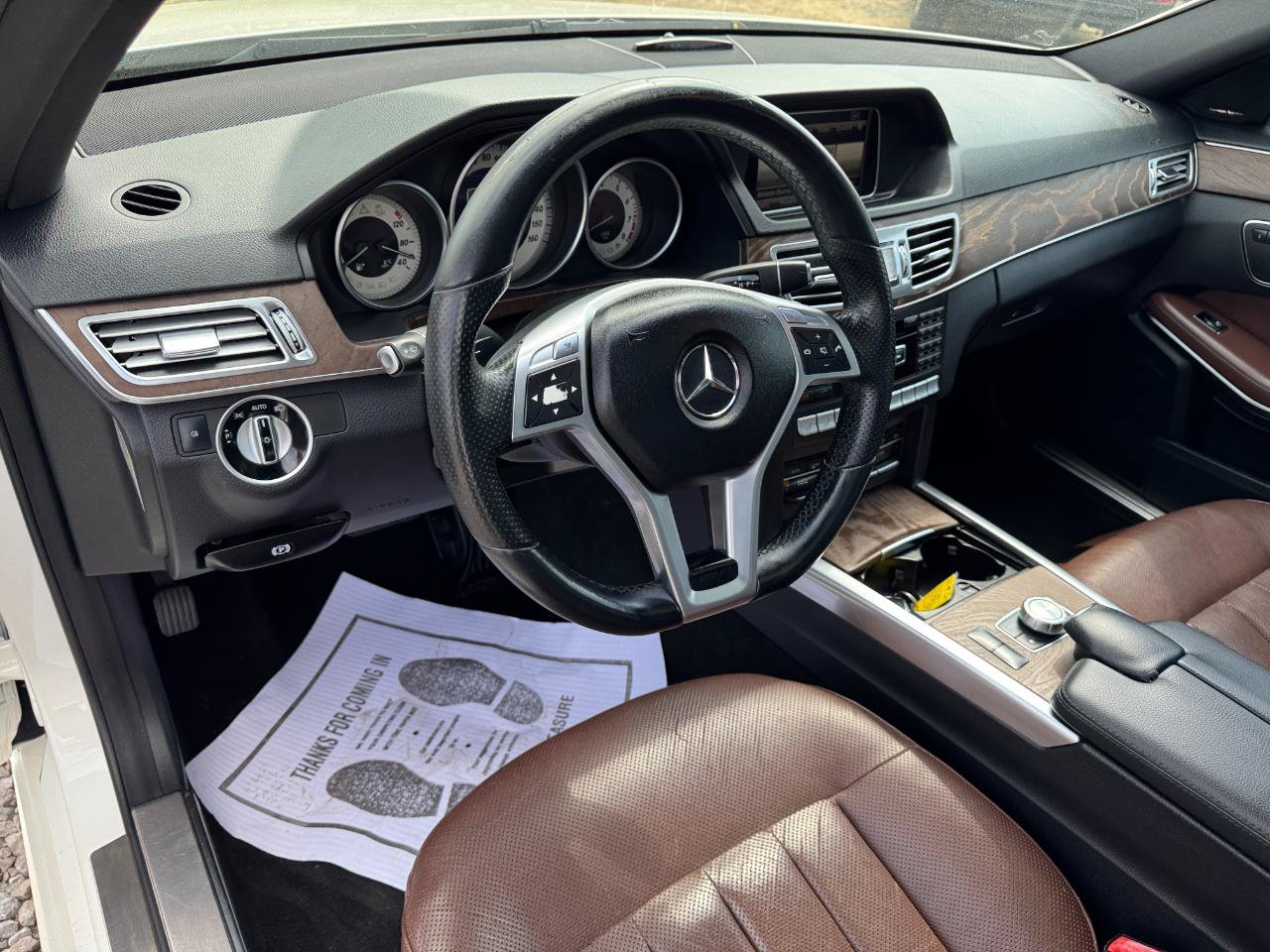 Used 2014 Mercedes-Benz E 350 Sedan image 18