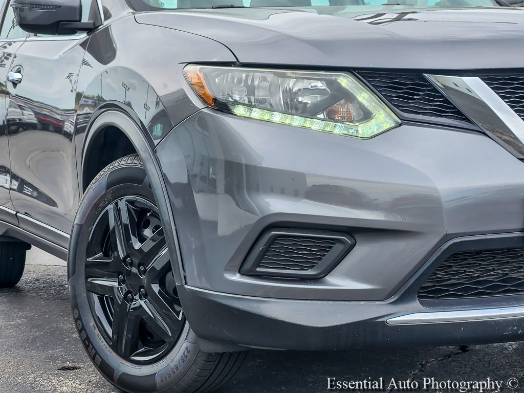Used 2015 Nissan Rogue S AWD/4WD image 3