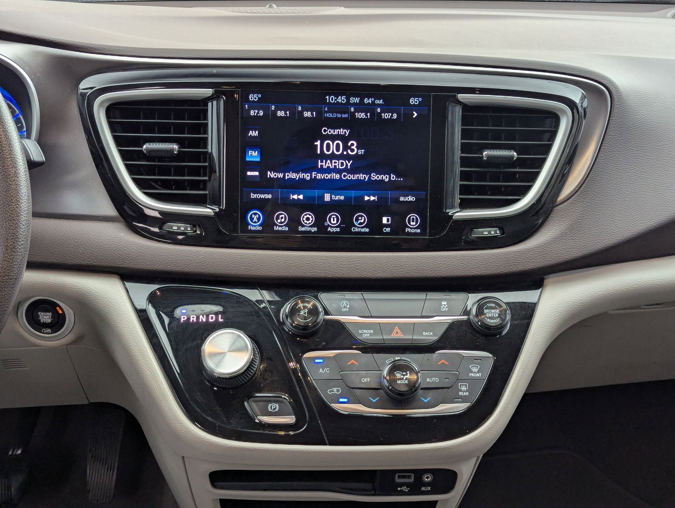 Used 2017 Chrysler Pacifica Touring Plus w/ Security Group image 18