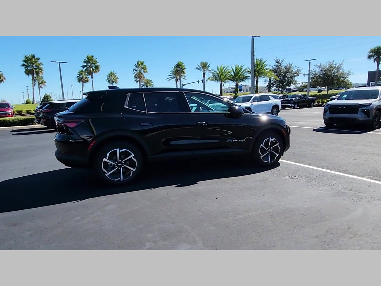 New 2026 Chevrolet Equinox EV LT image 21