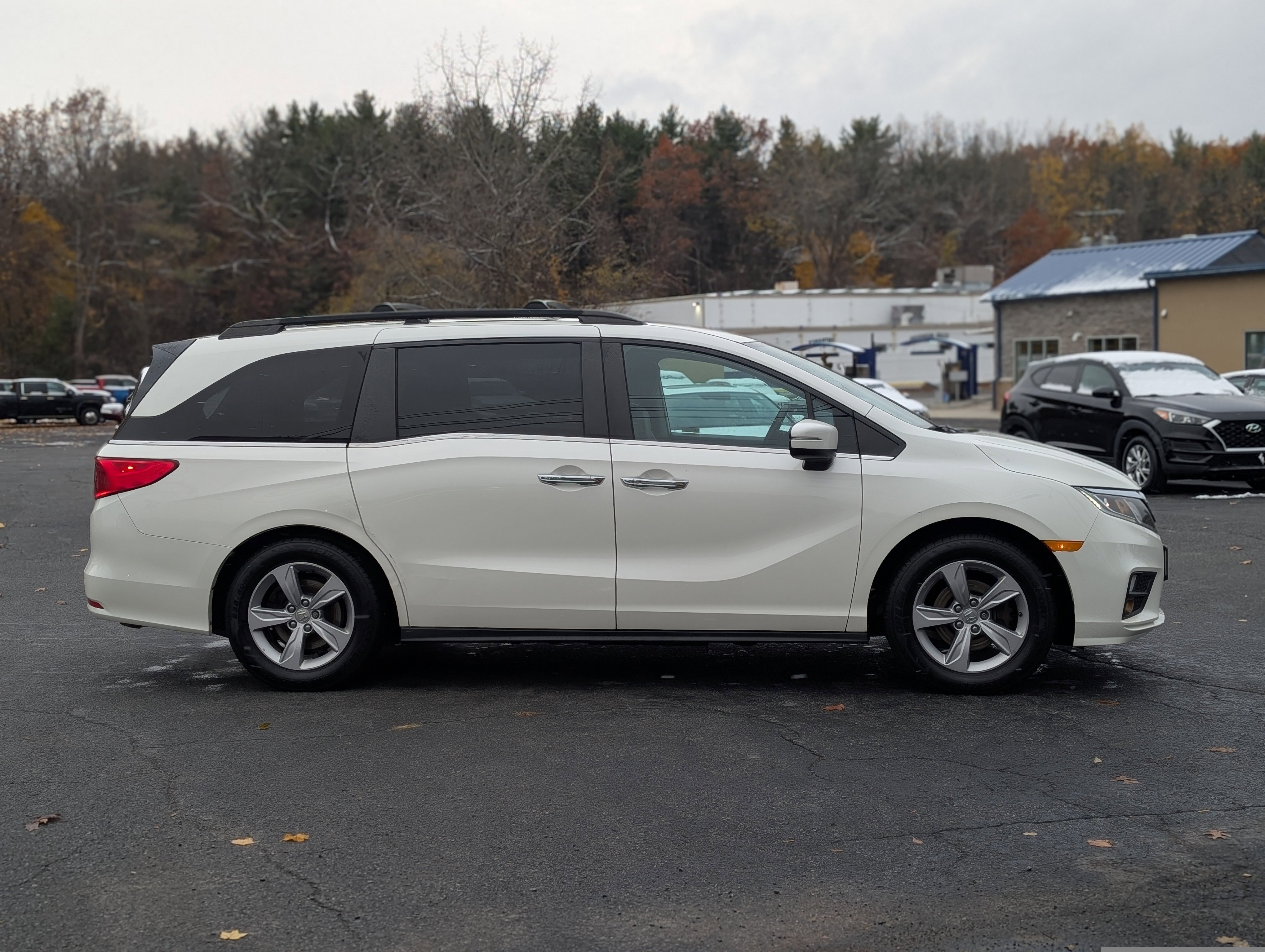 Used 2019 Honda Odyssey EX-L image 12
