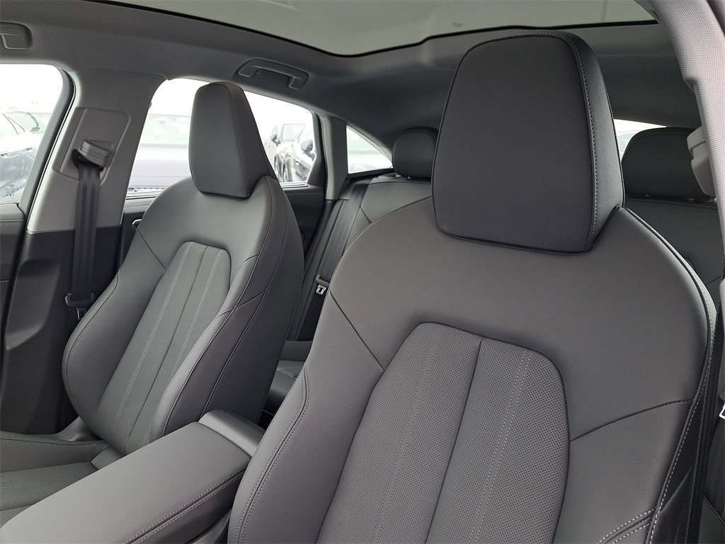 New 2025 Audi A5 2.0T Premium Plus w/ Premium Plus image 17