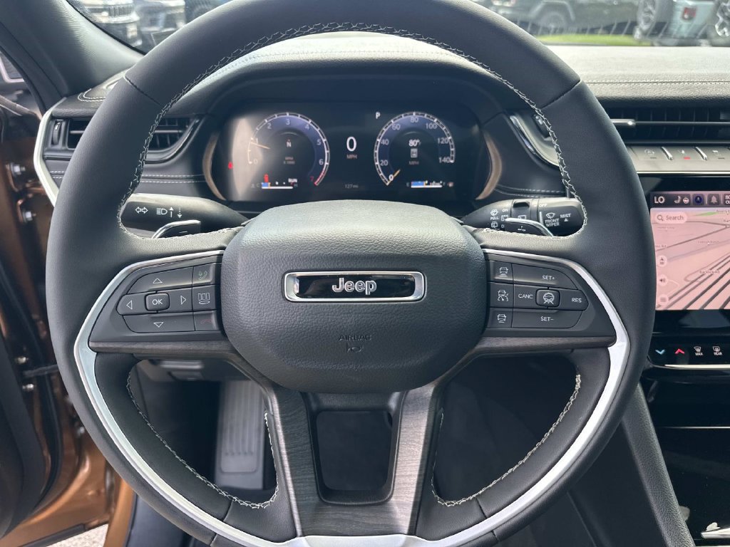 New 2026 Jeep Grand Cherokee Limited AWD/4WD image 24