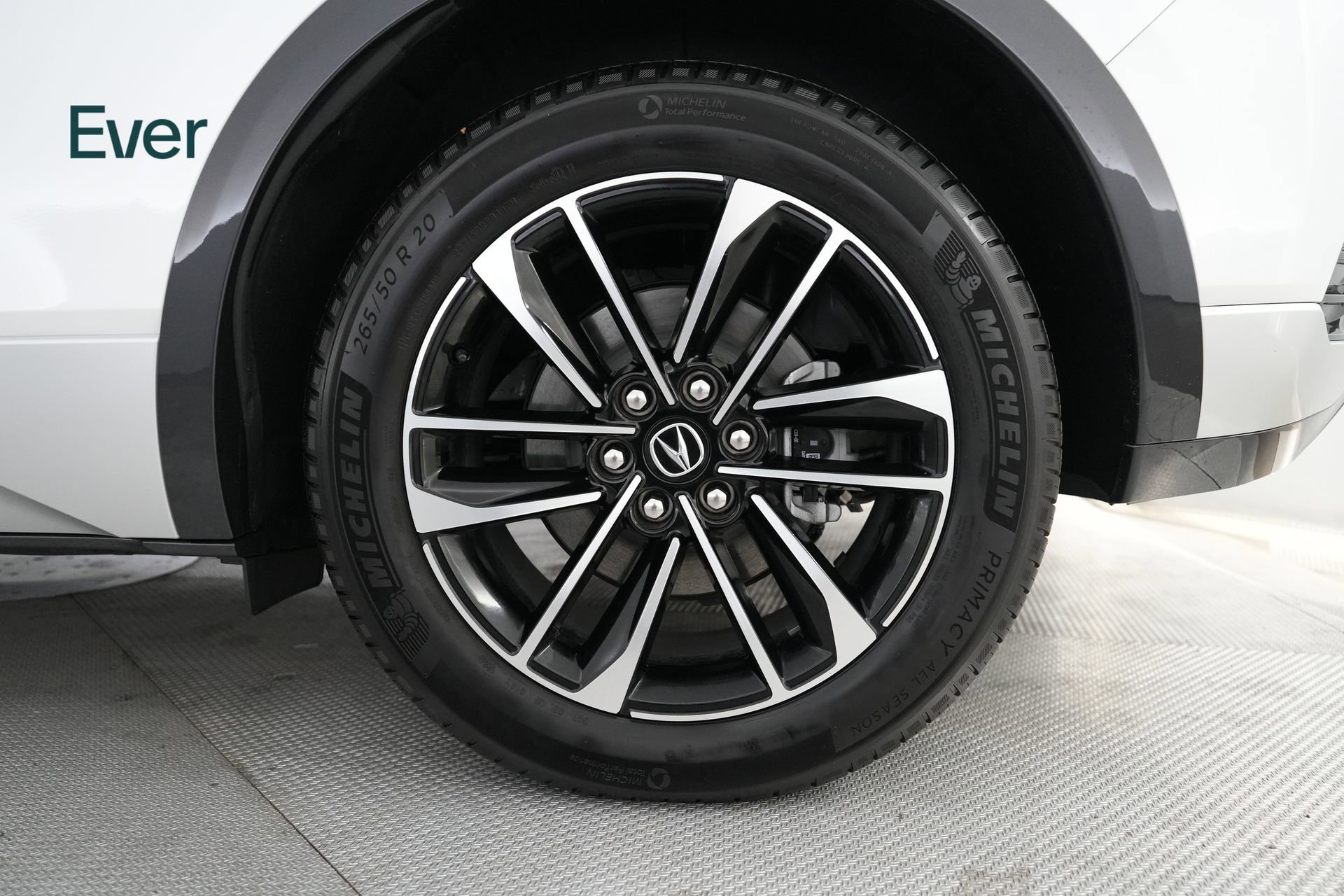 Used 2024 Acura ZDX A-Spec image 9