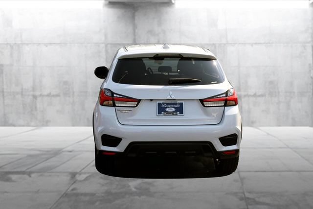 Used 2024 Mitsubishi Outlander Sport ES AWD/4WD image 6