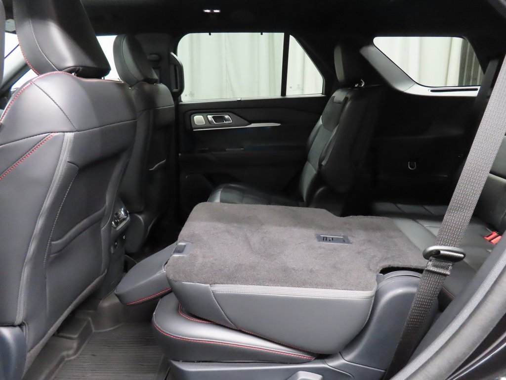 Used 2025 Ford Explorer ST image 51