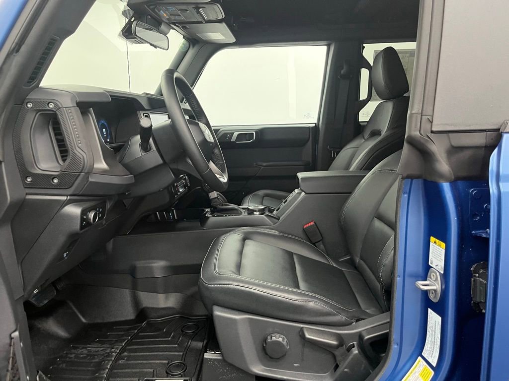 New 2025 Ford Bronco Badlands image 16